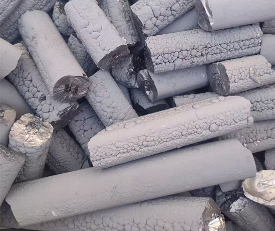 標(biāo)題：多晶硅小棒料
瀏覽次數(shù)：406
發(fā)表時(shí)間：2025-05-28